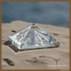 Manifestations-Pyramide - Litios-Lichtkristalle